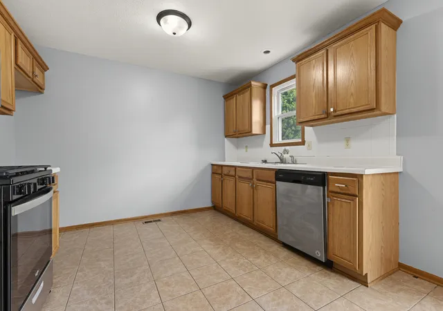 5th image of 3122 Chanters Ct, Rockford, IL 61109 | MLS# 12715465