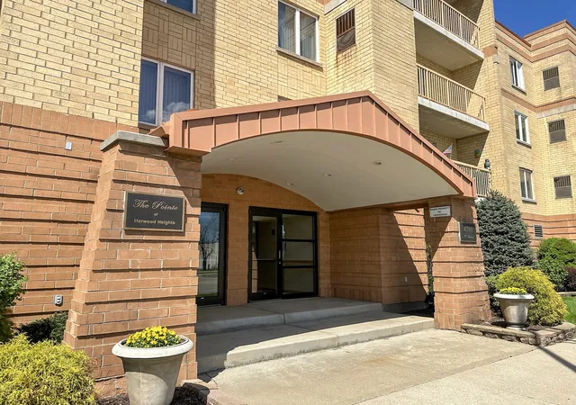 Photo 25 of Condo for sale at 4700 N Harlem Ave #306, Harwood Heights, IL 60706 | MLS# 12715483 | Listing updated on 2026-09-01