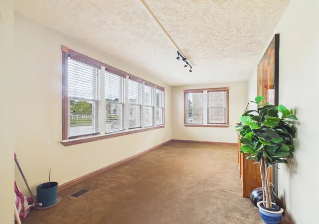 Photo 3 of Single family home for sale at 605 Reed St, Beecher, IL 60401 | MLS# 12715487 | Listing updated on 2026-08-02