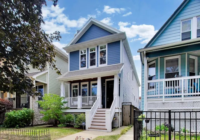 Photo 2 of Single family home for sale at 2229 W Farragut Ave, Chicago, IL 60625 | MLS# 12715502 | Listing updated on 2026-08-05