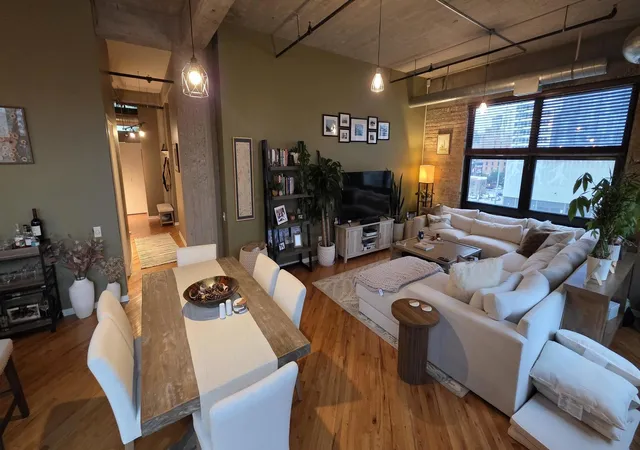 Photo 2 of Condo for sale at 210 S Desplaines St #512, Chicago, IL 60661 | MLS# 12715547 | Listing updated on 2026-09-02