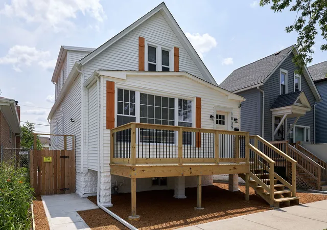 2nd image of 1039 W 97 St, Chicago, IL 60643 | MLS# 12715551