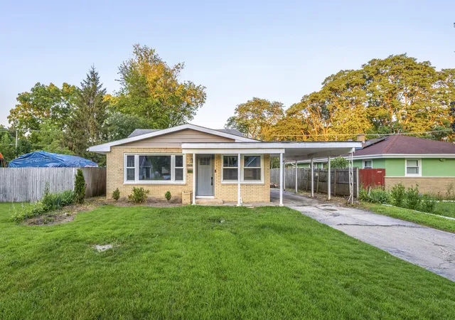 Photo 1 of Sale Pending at 2919 Ezekiel Ave, Zion, IL 60099 | MLS# 12715636 | Listing updated on 2026-08-12
