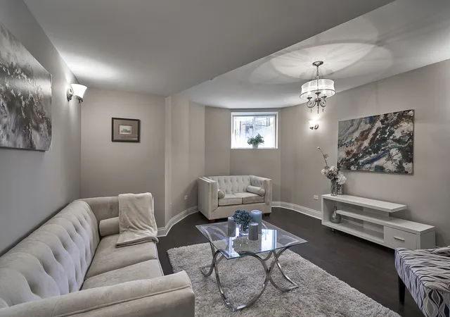 5th image of 4520 S King Dr, Chicago, IL 60653