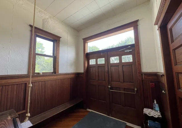 Photo 4 of Single family home for sale at 16648 Easton Ave, Lincolnshire, IL 60069 | MLS# 12715683 | Listing updated on 2026-09-01