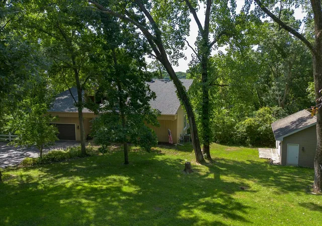 Photo 4 of Single family home for sale at 605 Sherwood Glen, Princeton, IL 61356 | MLS# 12715688 | Listing updated on 2026-07-31