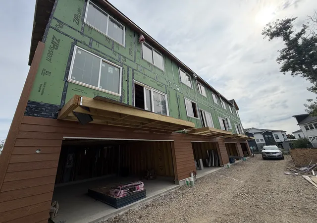 Photo 19 of Townhouse for sale at 540 N Seymour Ave #C, Mundelein, IL 60060 | MLS# 12715712 | Listing updated on 2026-08-25