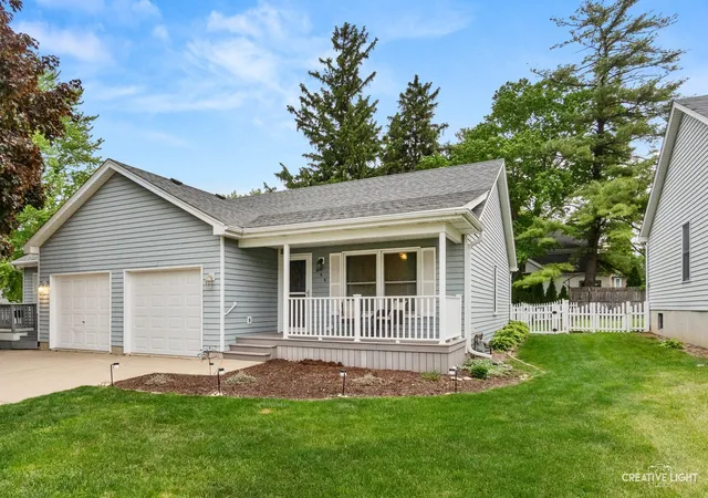 1st image of 605 Willow St, Maple Park, IL 60151 | MLS# 12715713