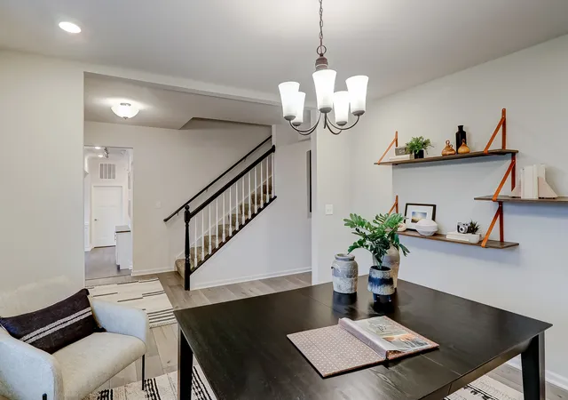 Photo 3 of Single family home for sale at 142 Piper Glen Ave, Oswego, IL 60543 | MLS# 12715730 | Listing updated on 2026-08-04