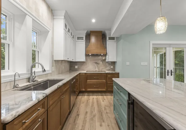 Photo 3 of Single family home for sale at 9215 S Damen Ave, Chicago, IL 60643 | MLS# 12715737 | Listing updated on 2026-10-07