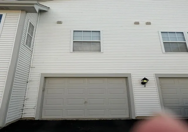 2nd image of 2468 Frost Dr, Aurora, IL 60503 | MLS# 12715757