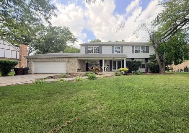 1st image of 3037 Kathleen Ln, Flossmoor, IL 60422 | MLS# 12715777