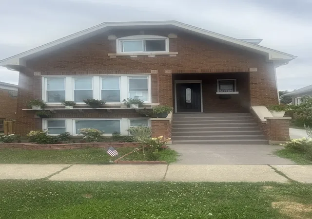 Photo 1 of Single family home for sale at 1612 S Scoville Ave, Berwyn, IL 60402 | MLS# 12715778 | Listing updated on 2026-10-08