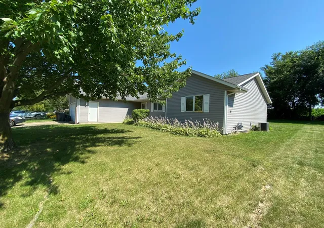 Photo 2 of Single family home for sale at 501 Hawkins Dr, Winnebago, IL 61088 | MLS# 12715871 | Listing updated on 2026-08-01
