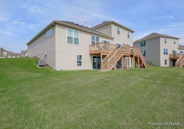 2nd image of 1252 Hawk Hollow Dr, Yorkville, IL 60560 | MLS# 12715885