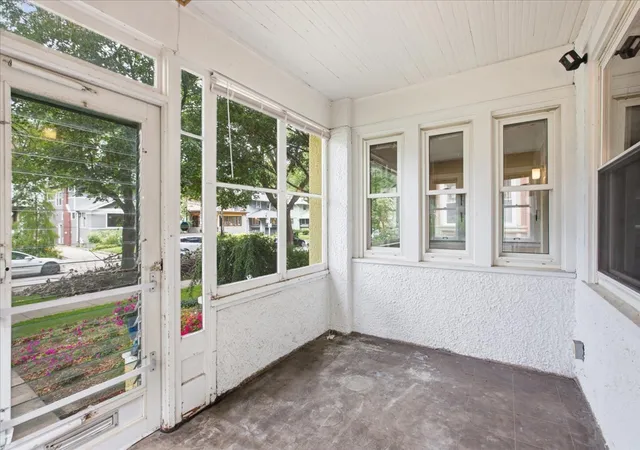 4th image of 1527 W Juneway Ter, Chicago, IL 60626 | MLS# 12715902