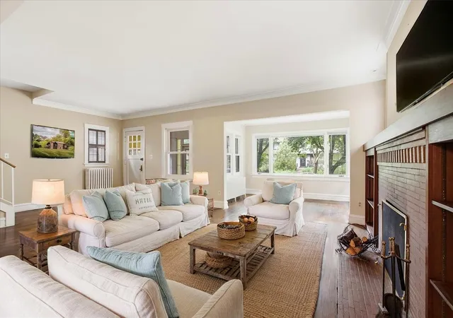 5th image of 1527 W Juneway Ter, Chicago, IL 60626 | MLS# 12715902
