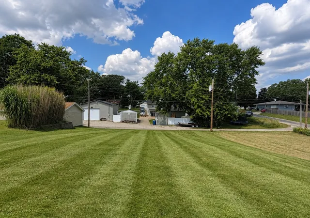 11th image of 506 17th St, Silvis, IL 61282 | MLS# 12716005