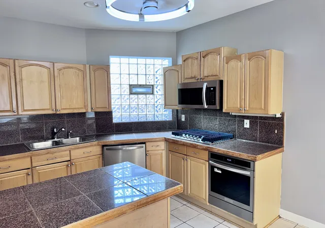4th image of 5928 S Prairie St #3, Chicago, IL 60637 | MLS# 12716058