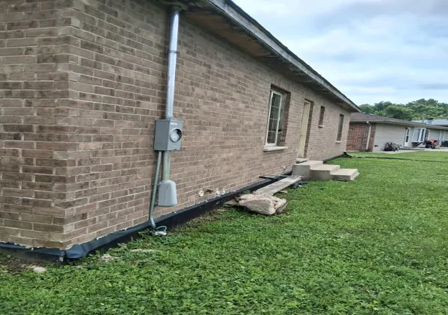 Photo 3 of Single family home for sale at 13938 S Reeves Rd, Robbins, IL 60472 | MLS# 12716072 | Listing updated on 2026-08-25