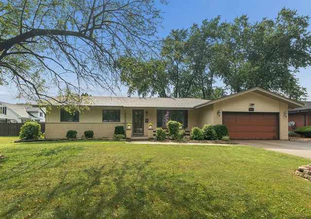 Photo 1 of Sale Pending at 705 Tana Ln, Joliet, IL 60435 | MLS# 12716092 | Listing updated on 2026-09-17