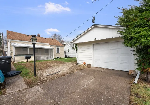 25th image of 3516 18th Ave, Rock Island, IL 61201 | MLS# 12716248
