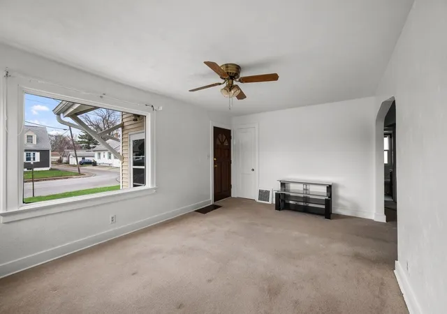 Photo 4 of Single family home for sale at 3516 18th Avenue, Rock Island, IL 61201 | MLS# 12716248 | Listing updated on 2026-09-14
