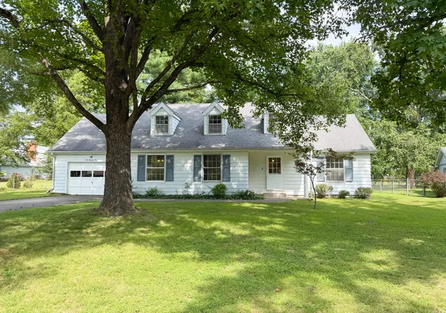 18th image of 2009 W Norwood Dr, Carbondale, IL 62901 | MLS# 12716264