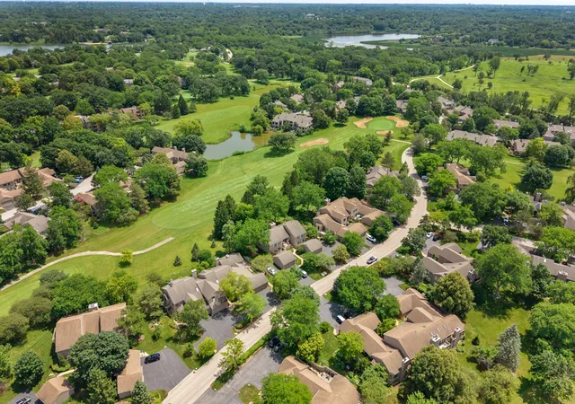 Photo 2 of Condo for sale at 1285 Oak Hl Rd #D, Lake Barrington, IL 60010 | MLS# 12716299 | Listing updated on 2026-09-02