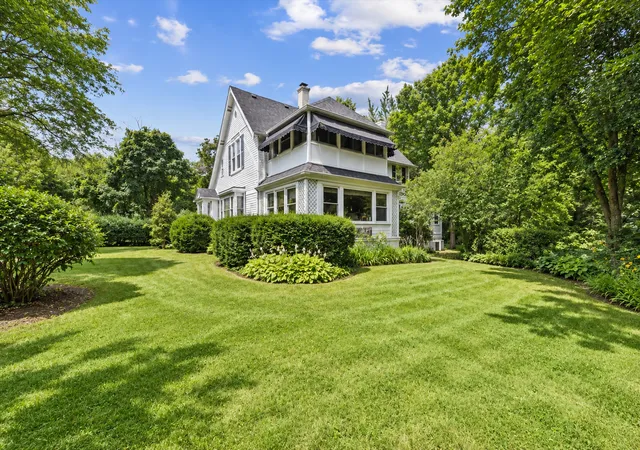 Photo 3 of Single family home for sale at 333 Hazel Ave, Highland Park, IL 60035 | MLS# 12716308 | Listing updated on 2026-09-22
