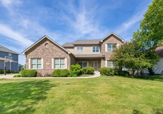 Photo 1 of Single family home for sale at 21042 Lakewoods Ln, Shorewood, IL 60404 | MLS# 12716310 | Listing updated on 2026-10-03