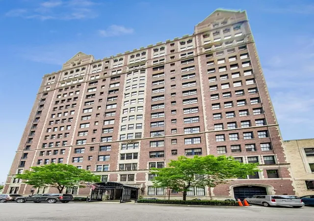 Photo 3 of Condo for sale at 1120 N Lake Shore Dr #16B, Chicago, IL 60611 | MLS# 12716342 | Listing updated on 2026-08-31