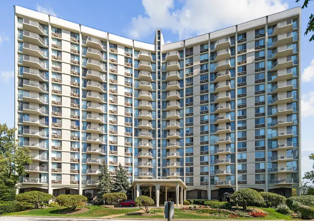 Photo 1 of Condo for sale at 40 N Tower Rd #1E, Oak Brook, IL 60523 | MLS# 12716357 | Listing updated on 2026-08-17