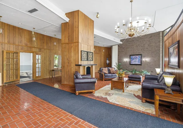 Photo 2 of Condo for sale at 40 N Tower Rd #1E, Oak Brook, IL 60523 | MLS# 12716357 | Listing updated on 2026-08-17