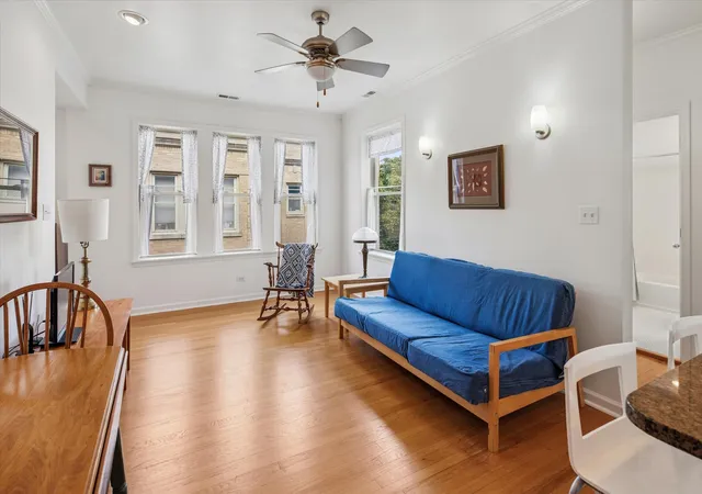 Photo 3 of Condominium at 1733 W Balmoral Ave #3A, Chicago, IL 60640 | MLS# 12716432 |  | Sold on 2026-09-16