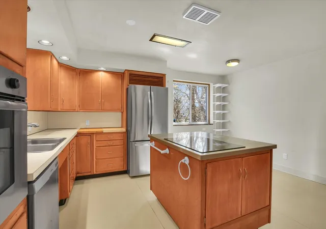 4th image of 402 W Pennsylvania Ave, Urbana, IL 61801 | MLS# 12716537