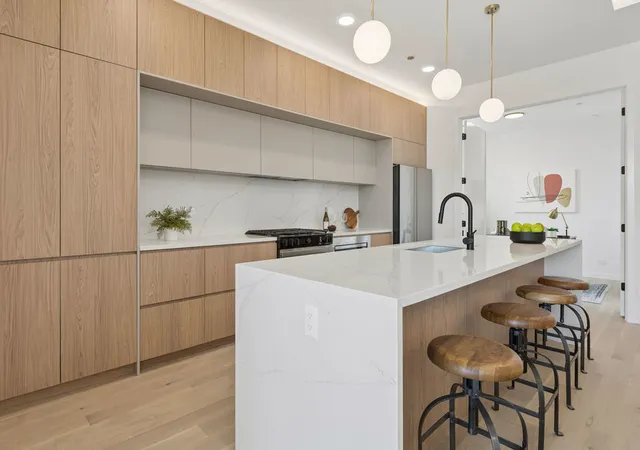 Photo 3 of Sale Pending at 2072 N Western Ave #PH-403, Chicago, IL 60647 | MLS# 12716549 | Listing updated on 2026-09-13