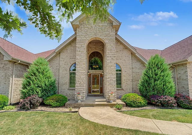 Single family home for sale at 20029 Aegina Dr, Olympia Fields, IL 60461 | MLS# 12716594