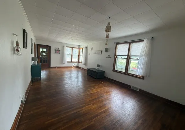 Photo 3 of Single family home for sale at 418 W Santa Fe Ave, Toluca, IL 61369 | MLS# 12716662 | Listing updated on 2026-09-14