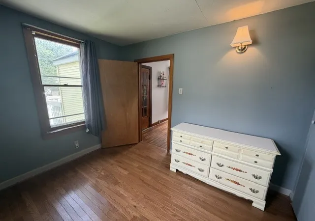 Photo 4 of Single family home for sale at 418 W Santa Fe Ave, Toluca, IL 61369 | MLS# 12716662 | Listing updated on 2026-09-14