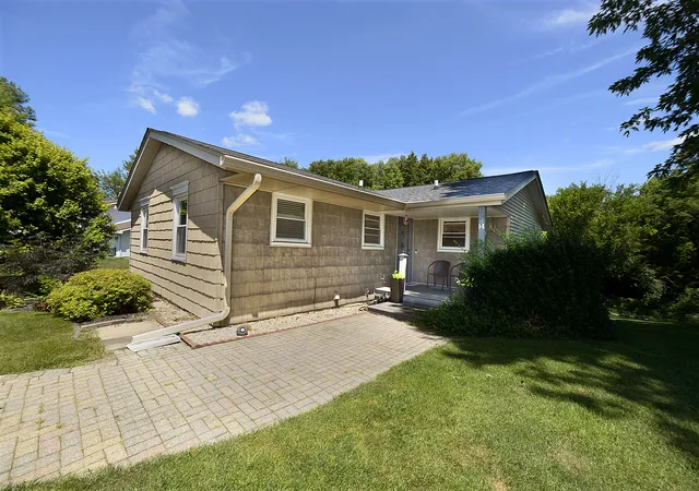 1st image of 14 Bona Terra Dr, Ottawa, IL 61350 | MLS# 12716670
