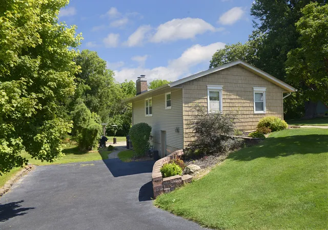 19th image of 14 Bona Terra Dr, Ottawa, IL 61350 | MLS# 12716670