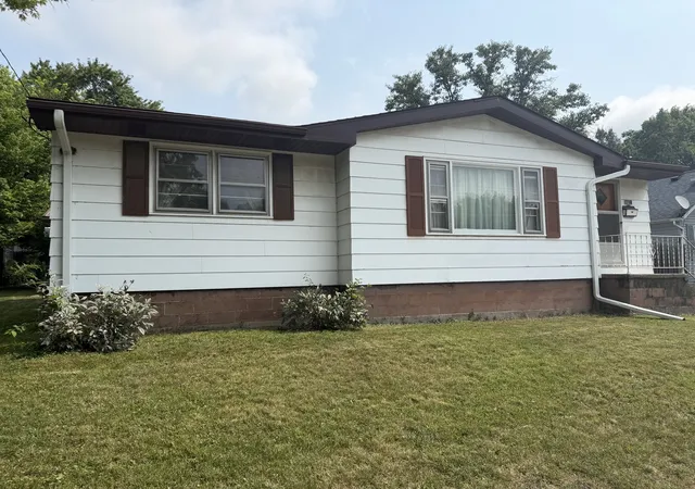 Photo 3 of Single family home for sale at 467 Ryall St, Marseilles, IL 61341 | MLS# 12716672 | Listing updated on 2026-08-16