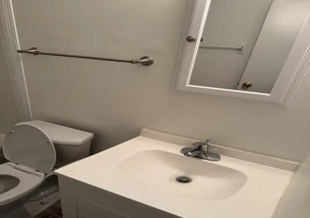 Listing Photo 4 - Condo for sale in building located at 307 S Logan St, Broadlands, IL 61816