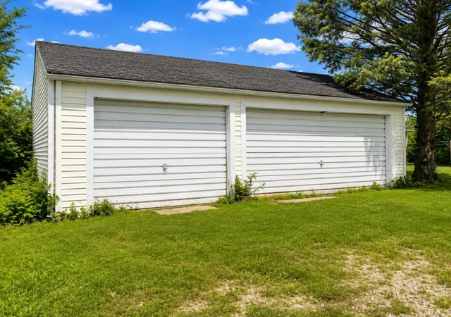 3rd image of 3802 W Lincolnway, Sterling, IL 61081 | MLS# 12716709