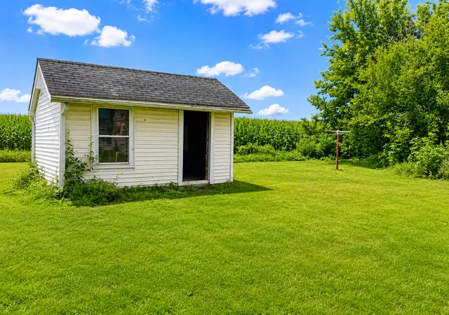 4th image of 3802 W Lincolnway, Sterling, IL 61081 | MLS# 12716709