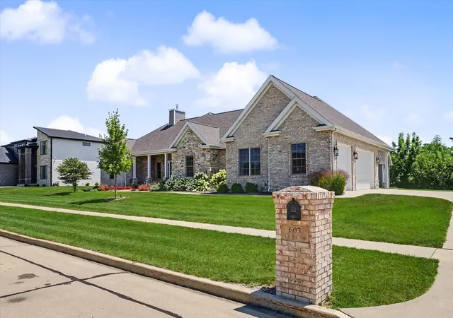 Photo 4 of Single family home for sale at 603 Cayman Way, Savoy, IL 61874 | MLS# 12716743 | Listing updated on 2026-08-30