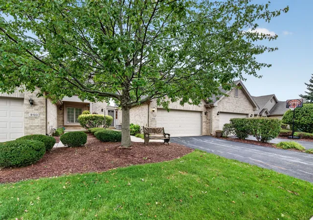 2nd image of 9105 Newcastle Ct, Tinley Park, IL 60487 | MLS# 12716806