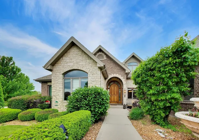 Photo 1 of Sale Pending at 22094 Thyme Ln, Frankfort, IL 60423 | MLS# 12716810 | Listing updated on 2026-09-04