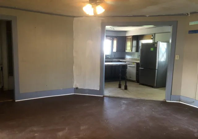 Photo 3 of Single family home for sale at 315 S Main Ave, Minier, IL 61759 | MLS# 12716866 | Listing updated on 2026-09-28